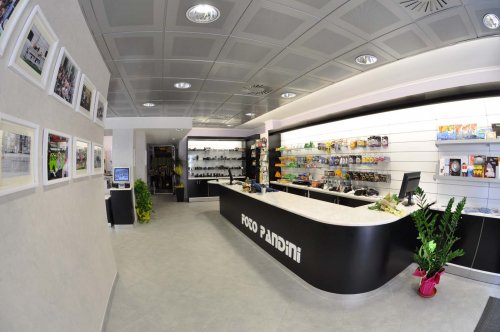 In via Garibaldi 121...