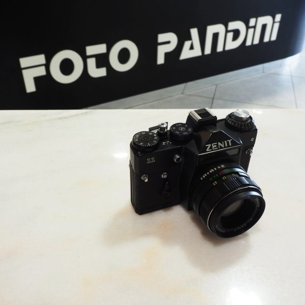 Zenit 11 + 58mm f/2