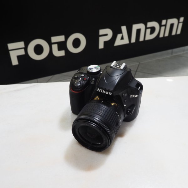 Nikon D3300 + AF-P 18-55 VR