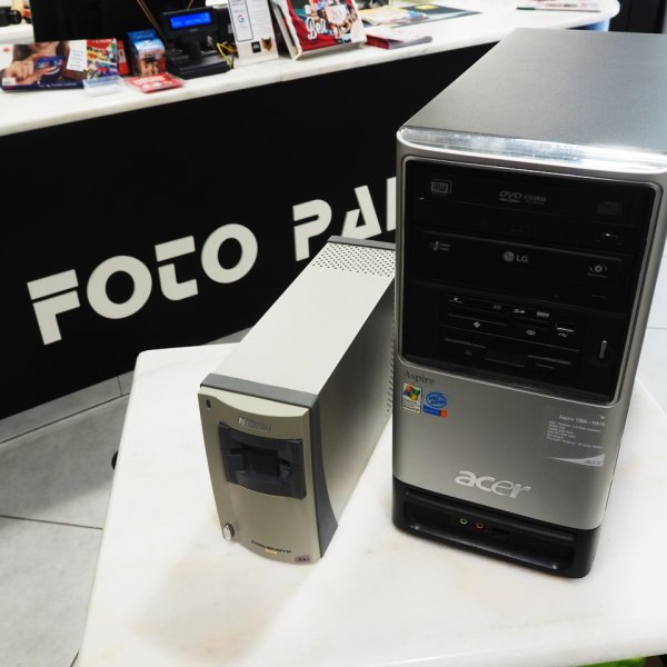 Nikon Coolscan V ED + computer ACER