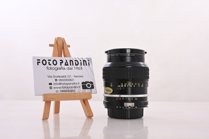 Nikkor AI 105mm f/2.5