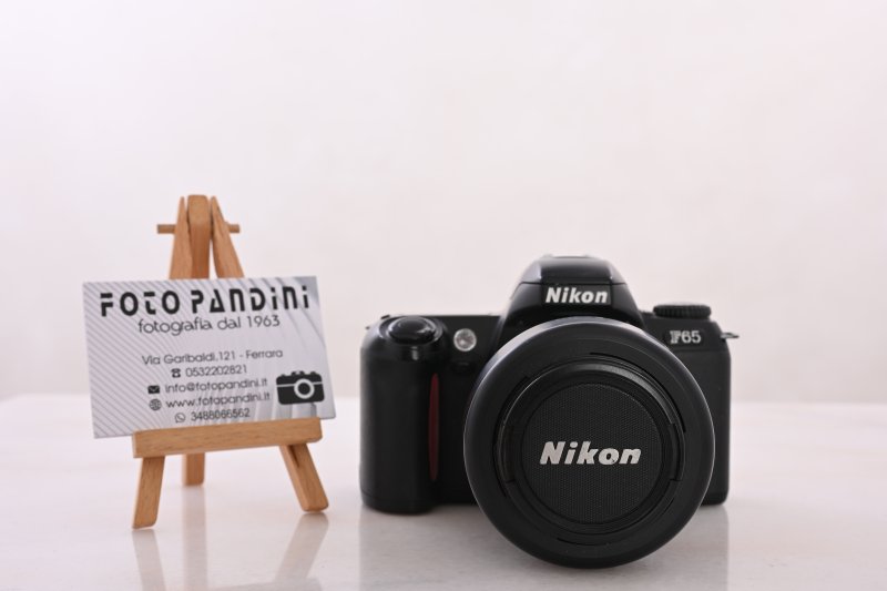 Nikon F65 + Nikon AF 28-70mm f/3.5-4.5